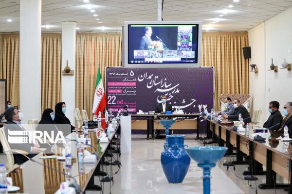 خبرنگاران استاندار همدان: تامین فضاهای آموزشی بدون یاری خیران امکان پذیر نبود